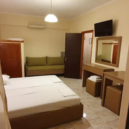 Alex Bar Apartments Sarakiniko Parga Exterior photo