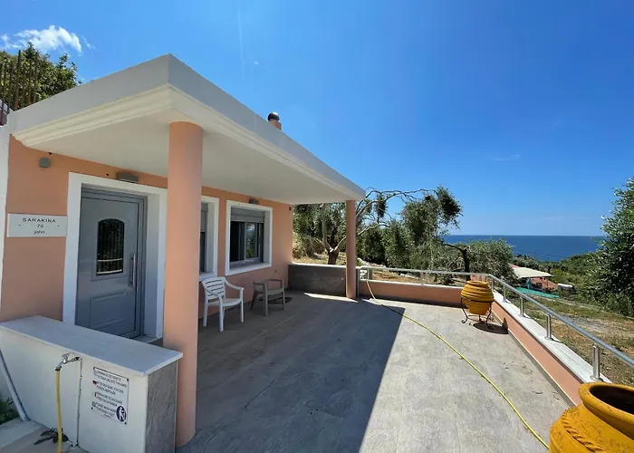Alex Bar Apartments Sarakiniko