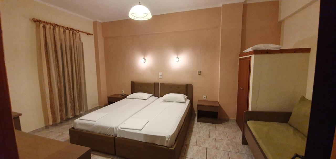 Apartment Alex Bar Sarakiniko