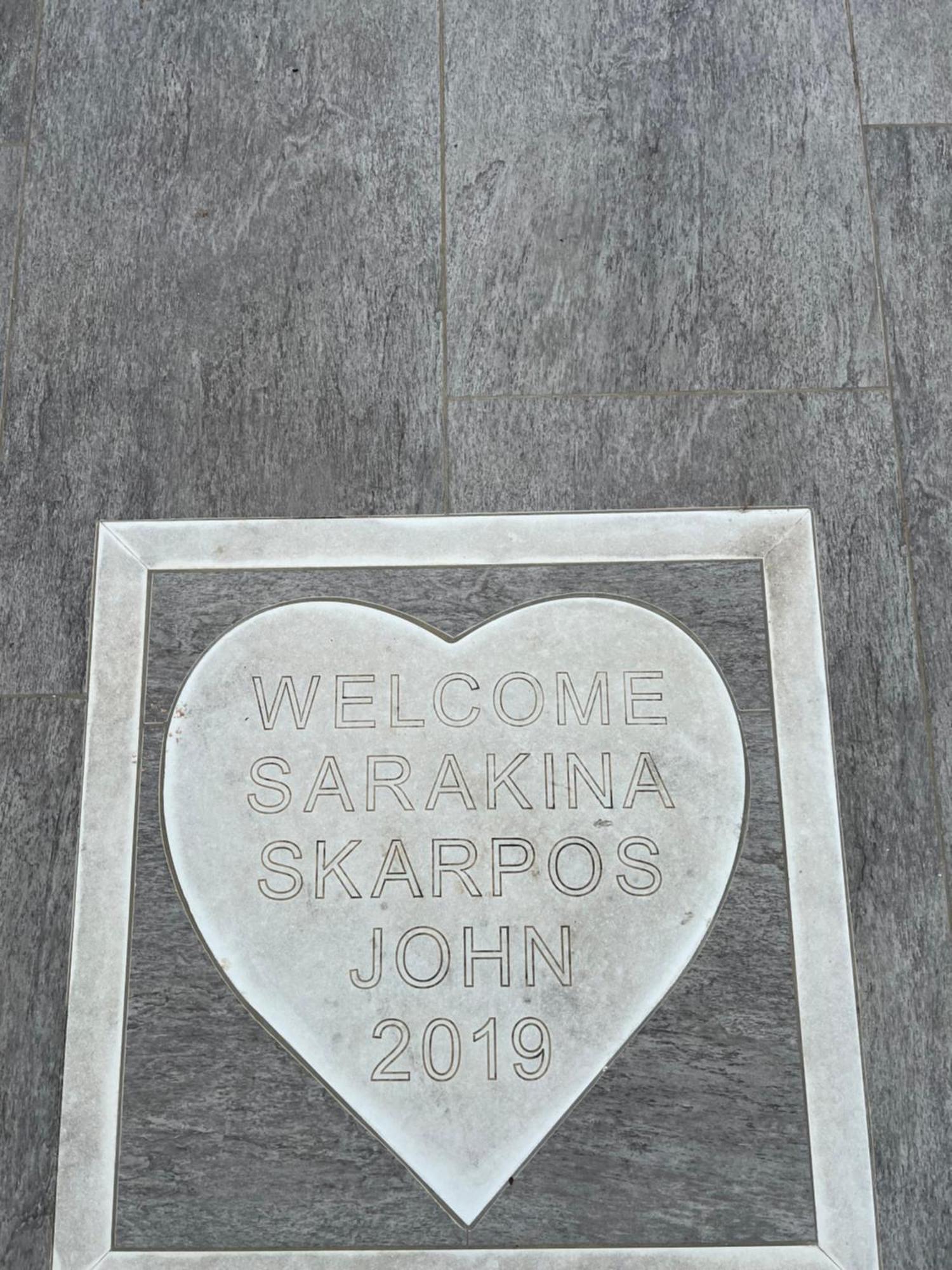 Alex Bar Sarakiniko Apartment *